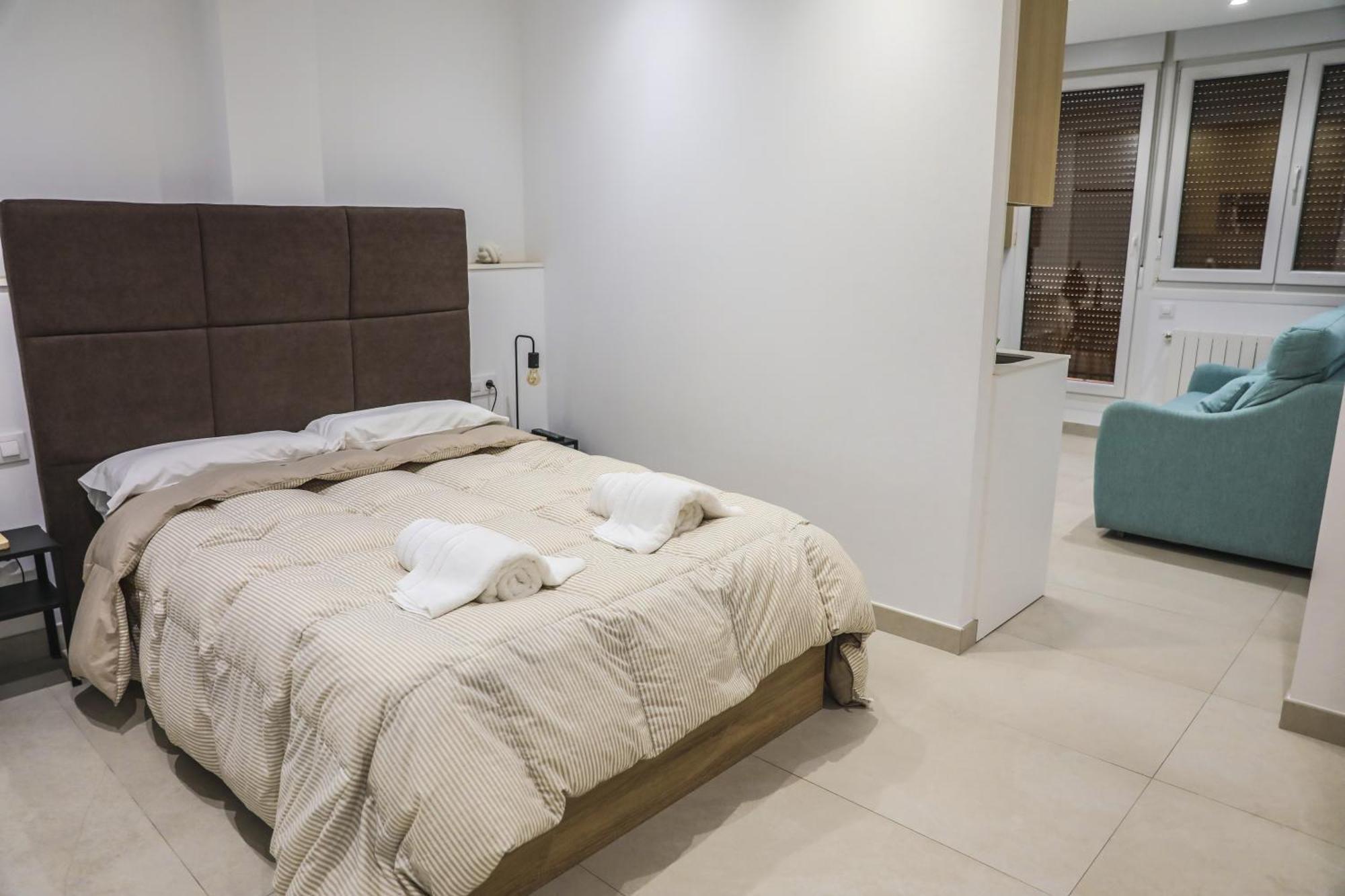 Apartamentos Sudestada Логроньо Экстерьер фото